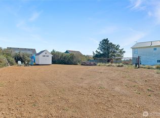 427 N Portal Loop SW, Ocean Shores, WA