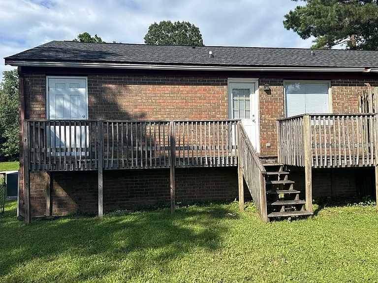 103 Skyhaven Dr #R — Photo 8