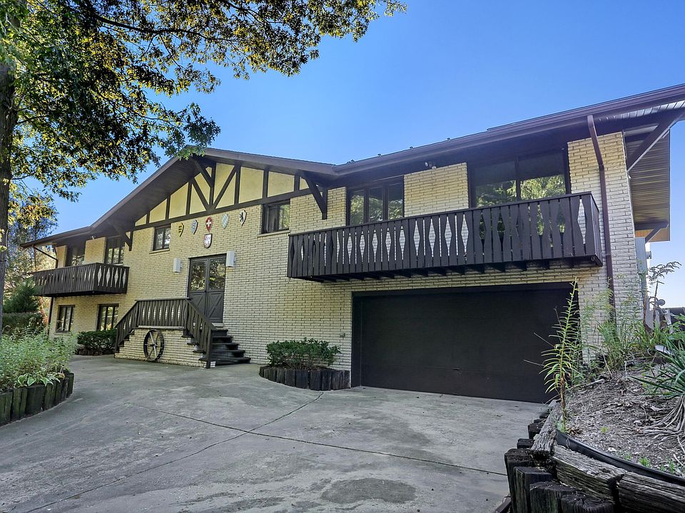 1st image of 11345 Marquette Dr