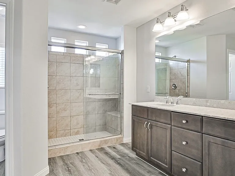 5390 Montauck Ave — Photo 35