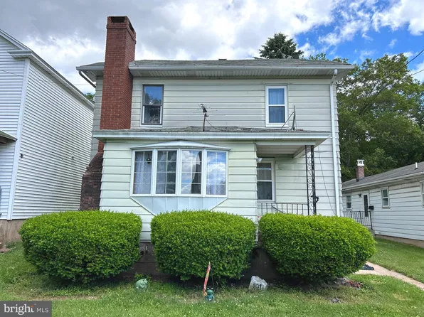 101 Maple St, Freeland, PA 18224
