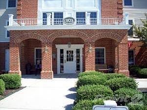 02 1103 building entrance