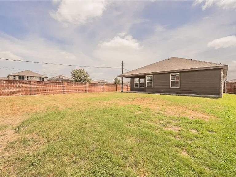 7325 Wavecrest Way — Photo 41