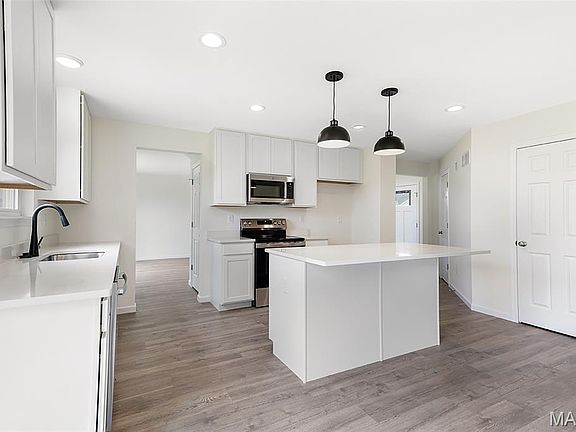 6th image of this home