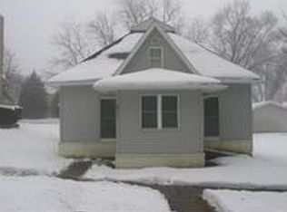 411 4th St, Traer, IA 50675