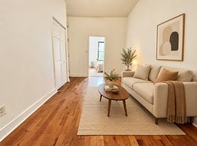 371 Menahan St, Brooklyn, NY