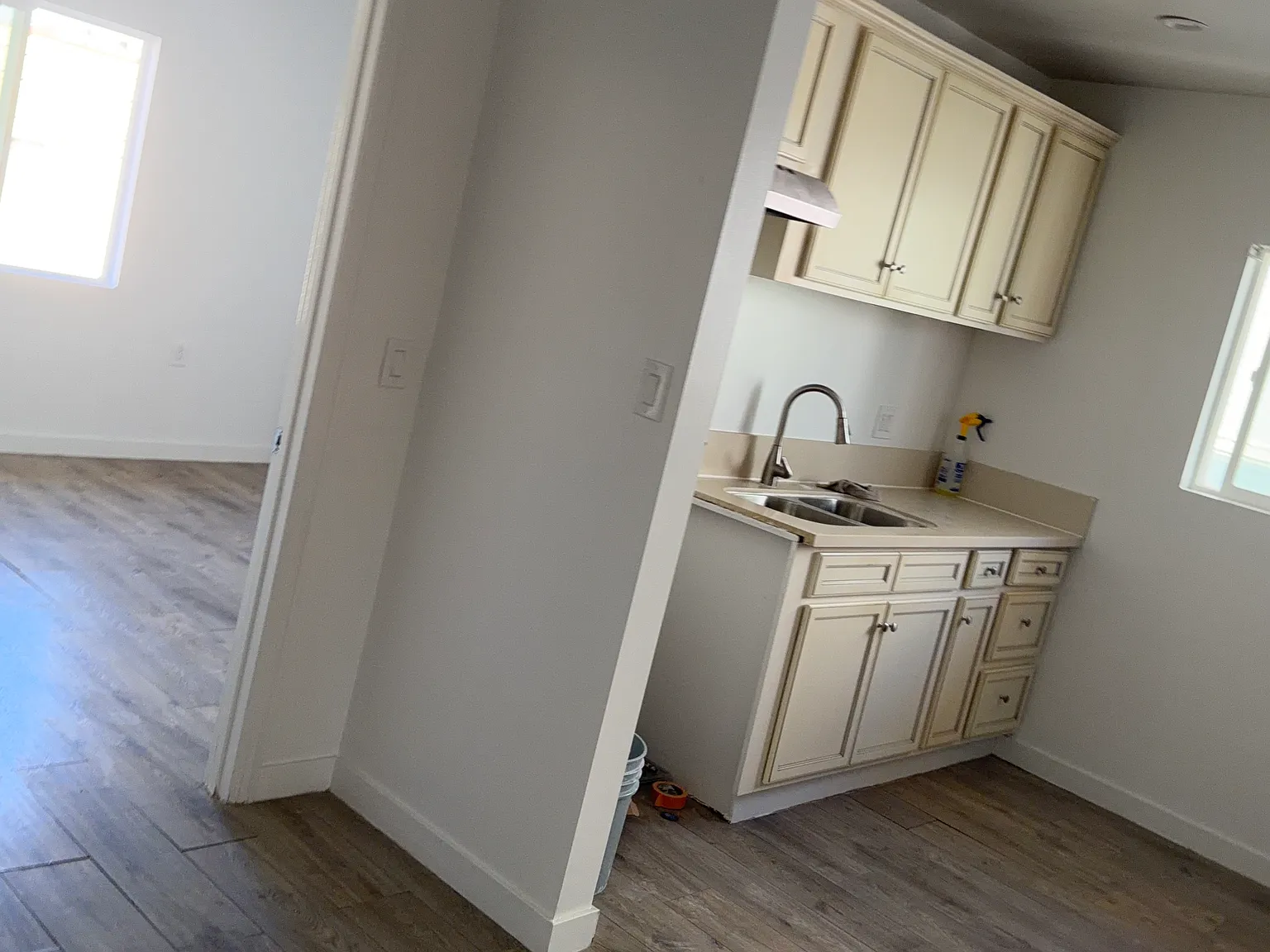 1323 Arapahoe St — Photo 4