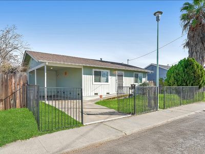 3812 Taylor St, Sacramento, CA, 95838