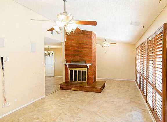 4th image of 9817 Cosmos Ave