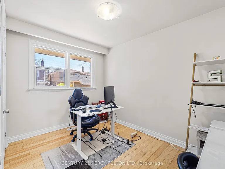 826 Brimorton Dr — Photo 14