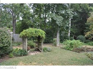 139 Creekwood Dr, Advance, NC 27006