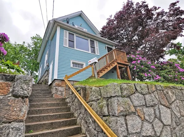 68 Brooks St, Worcester, MA 01606