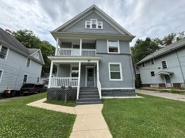 327 S Gardiner Ave, Rockford, IL 61104