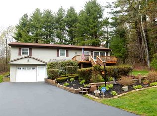 87 Riley Rd, Melrose, NY 12121