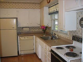 1st image of 2421 Anchor Pl