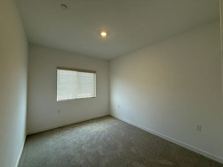 1036 Fruitwood Ave — Photo 28