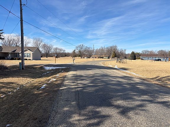 5th image of 967 Lake Wildwood Dr
