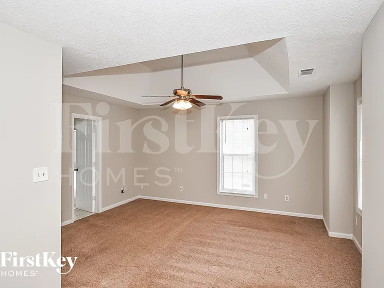 276 Due West Dr — Photo 6