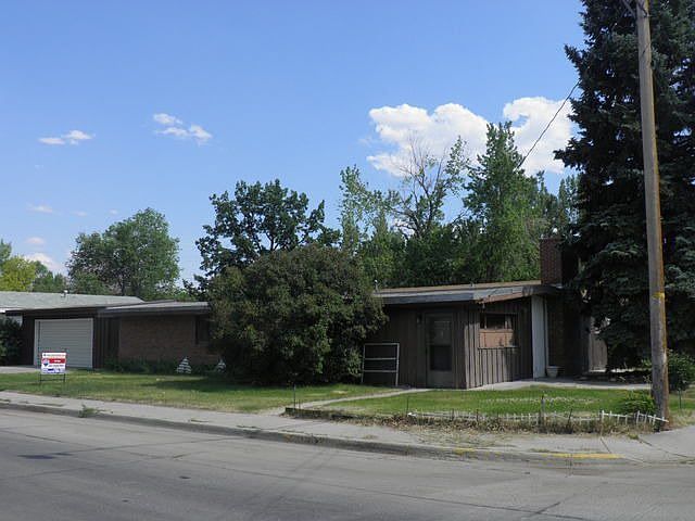 1st image of 219 N 10 W