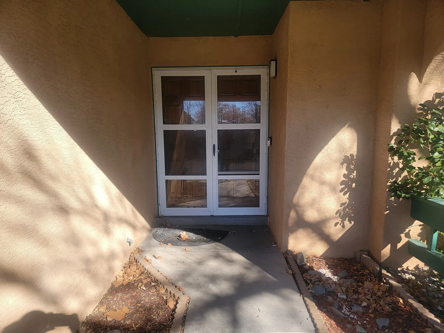 3 bed, 1604 sqft, $2,195 — Photo 4