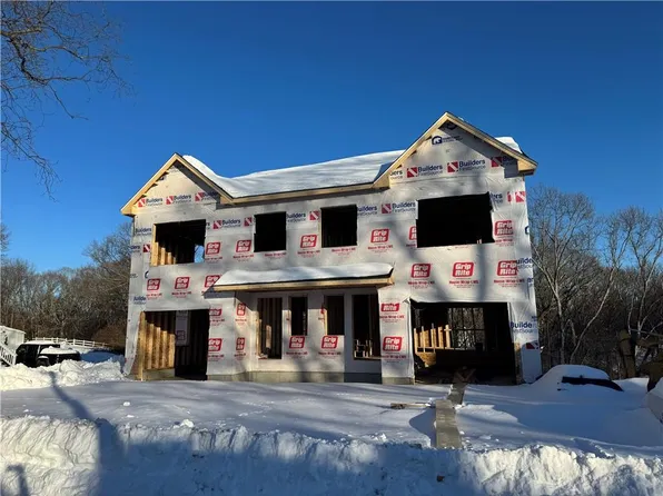 31 Prospect St #1, Cumberland, RI 02864