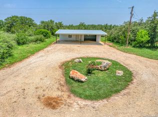 2511 Lonesome Dove Rd, Uvalde, TX 78801