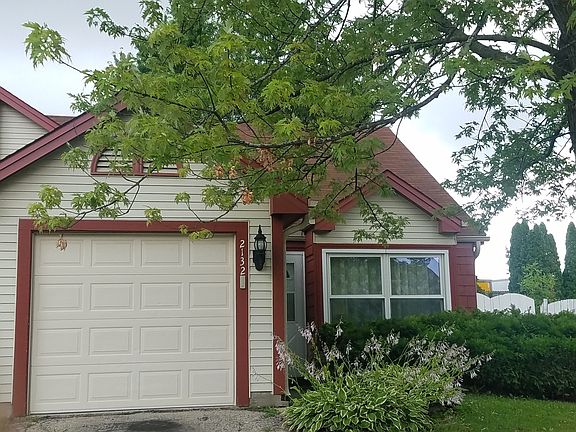 2nd image of 2132 Brittany Ln
