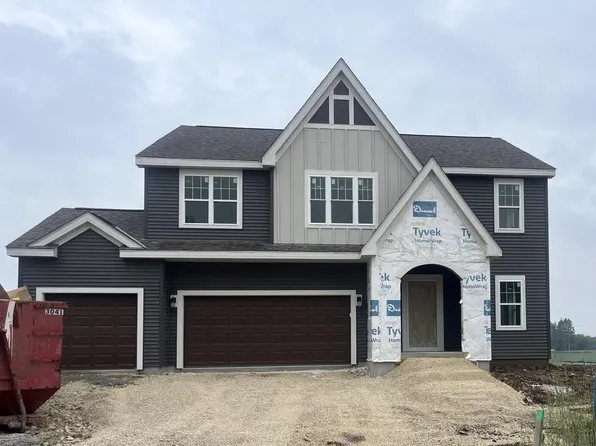 626 Hawks Ridge ROAD, Grafton, WI 53024
