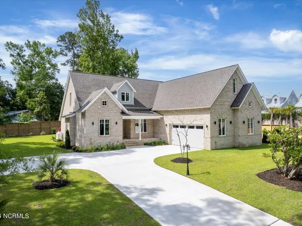 6201 Richard Bradley Drive, Wilmington, NC 28409