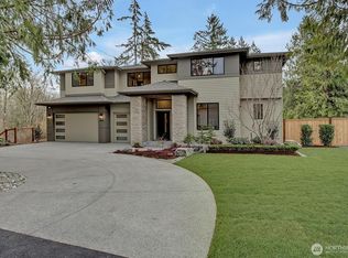 24705 SE 14th St, Issaquah, WA
