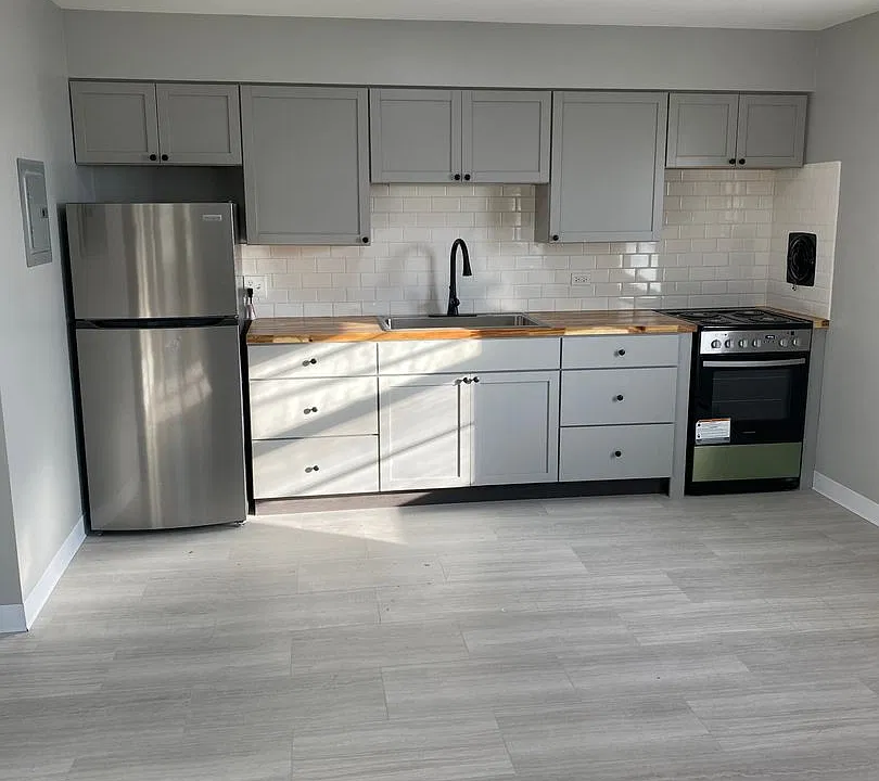 821 W Greenwood Ave #1