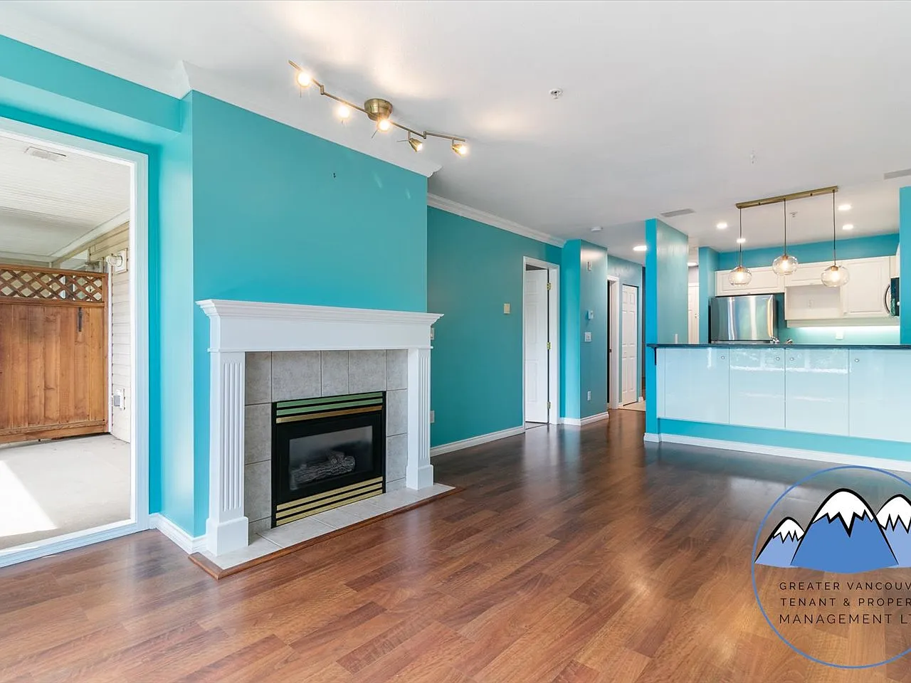 2393 Welcher Ave — Photo 2