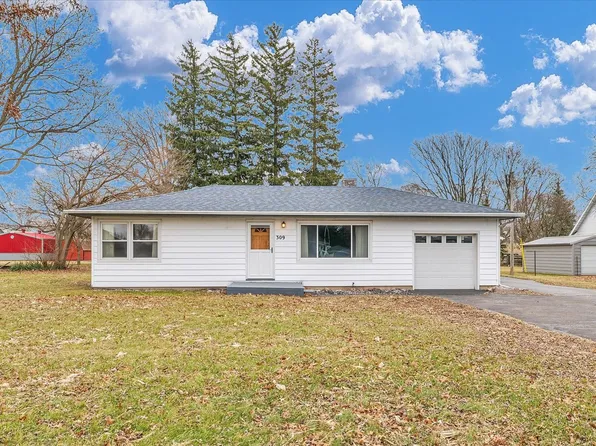 309 S Main St, Mansfield, IL 61854