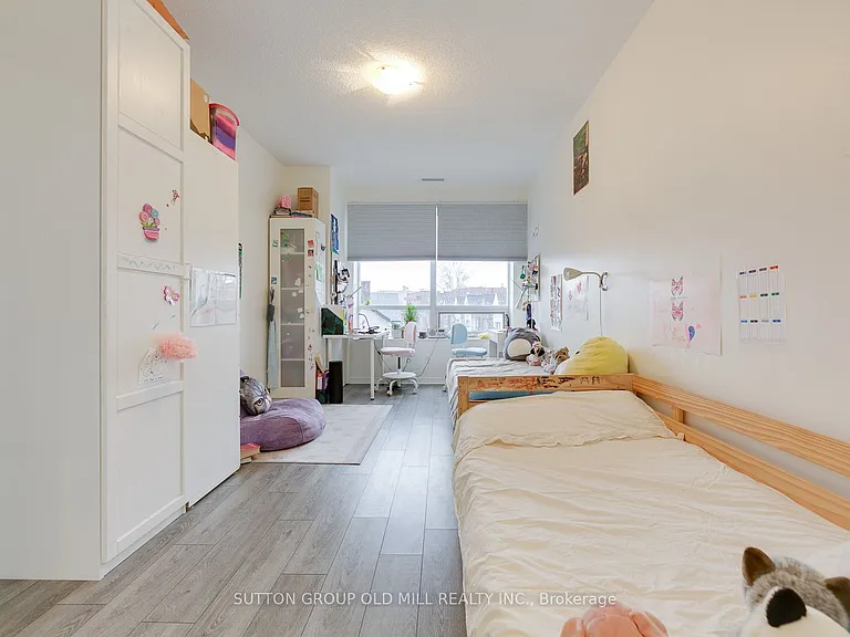 61 Heintzman St #308 — Photo 15