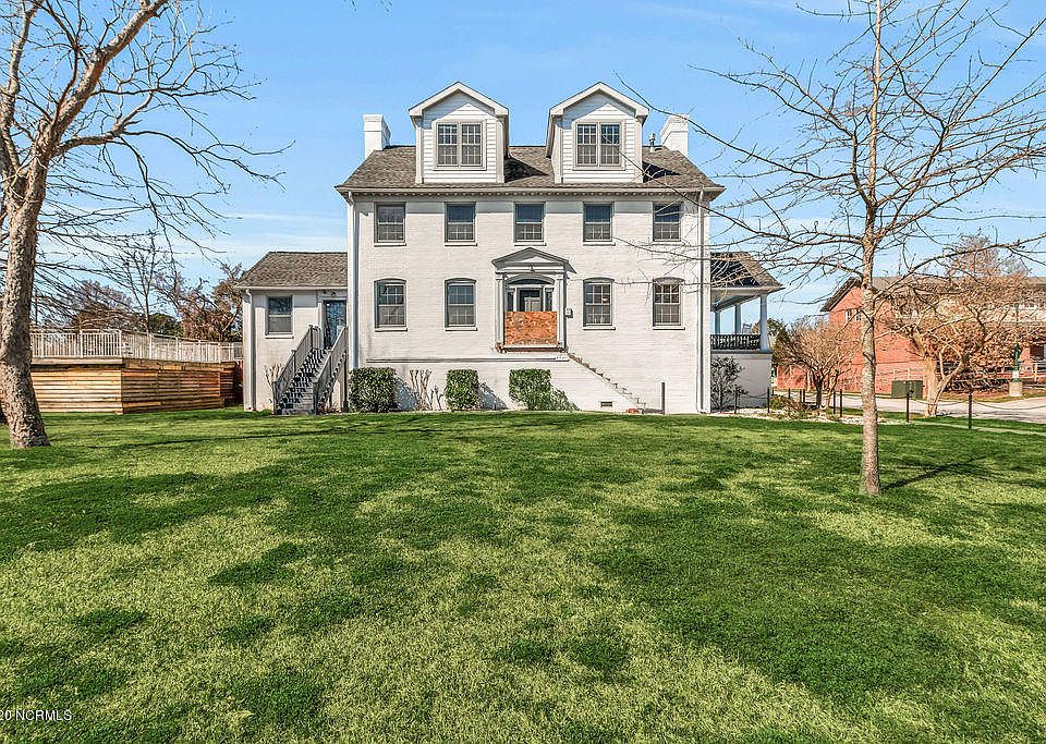 111 Pollock St, New Bern, NC 28560 Zillow