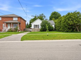 104 Grenfell St, Oshawa, ON L1J 4W2