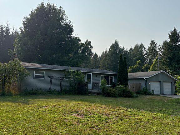 2nd image of 6003 N Oceana Dr