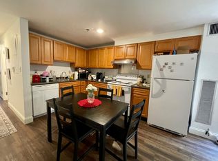 1 Pine St #B, Boston, MA 02111
