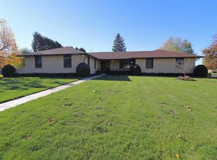 9821 Merry Ln NW, Pickerington, OH 43147