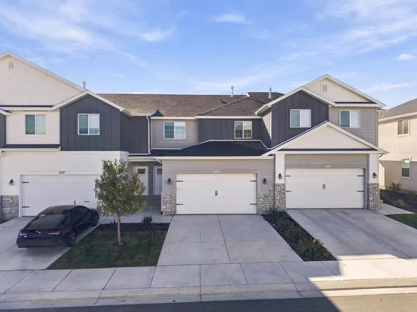 5120 E Rustic Patch Rd, Eagle Mountain, UT 84005