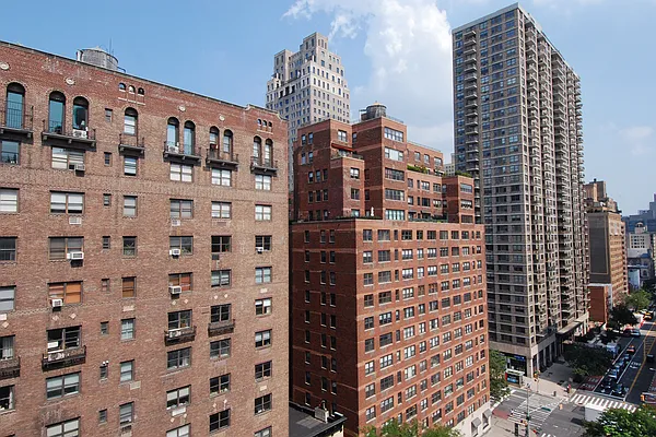 230 East 79th Street #17D