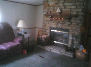 226 Twin Bridge Rd, Deer Lodge, TN 37726