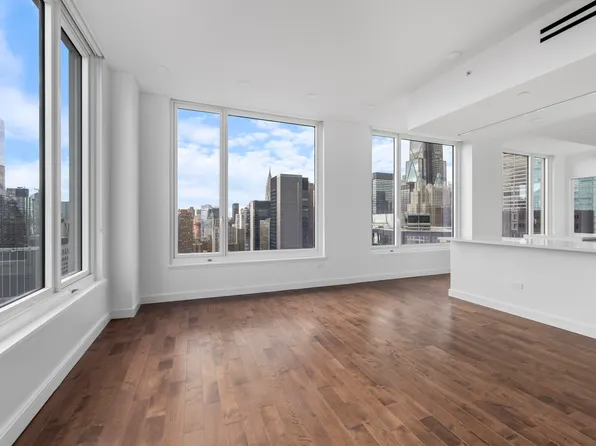 232 East 54th Street image 19 of 48