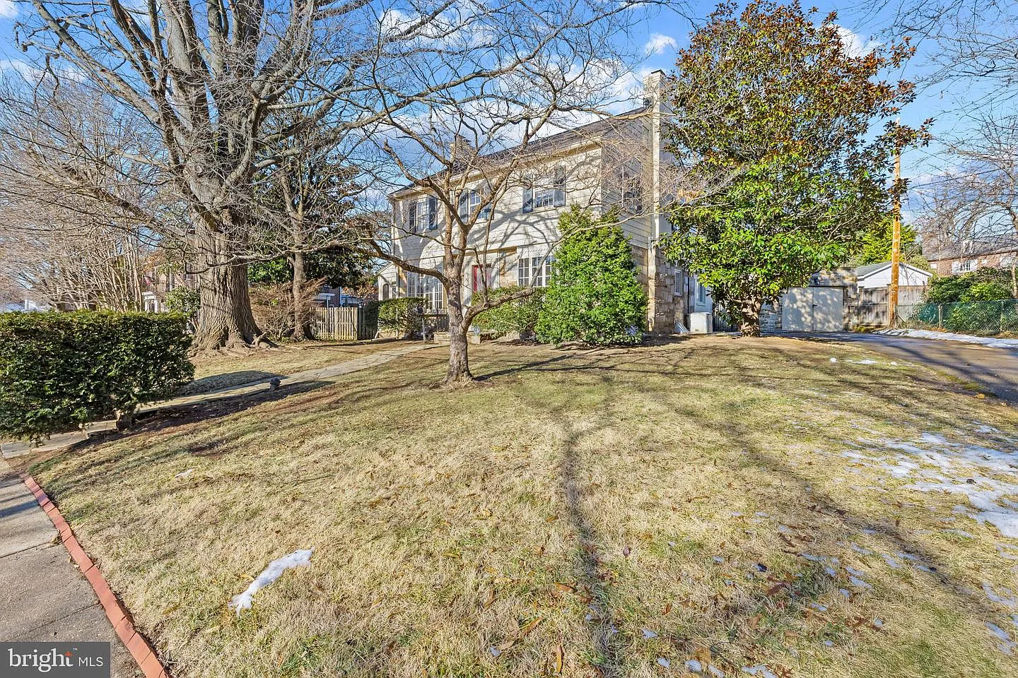 104 Gittings Ave photo 1