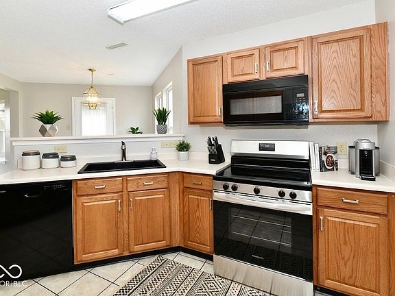 4th image of 5508 Front Point Ct