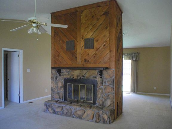 5th image of 5943 Westmere Dr