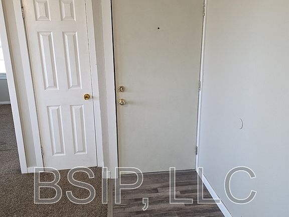 4th image of 1141 NE Chester Ave APT 4