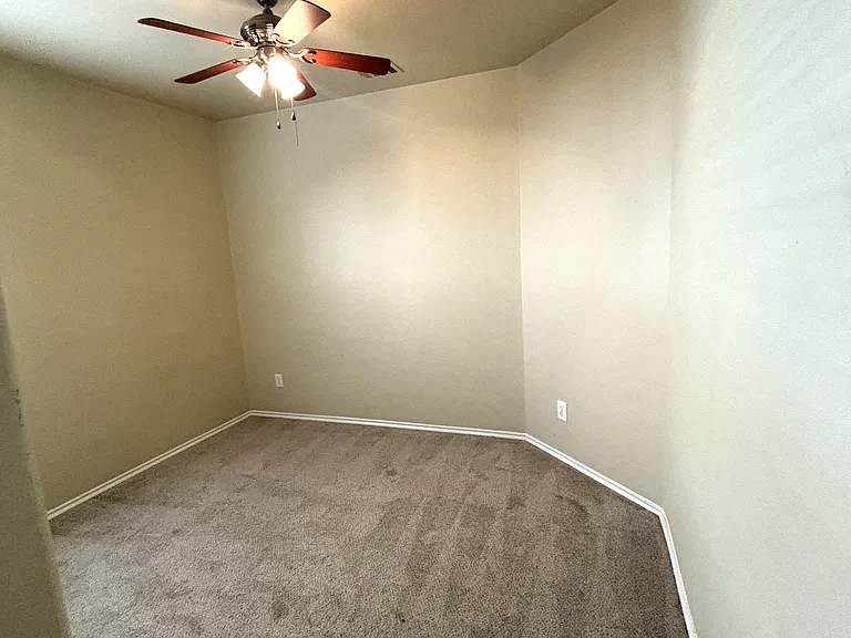 9717 Sand Trap Dr — Photo 13