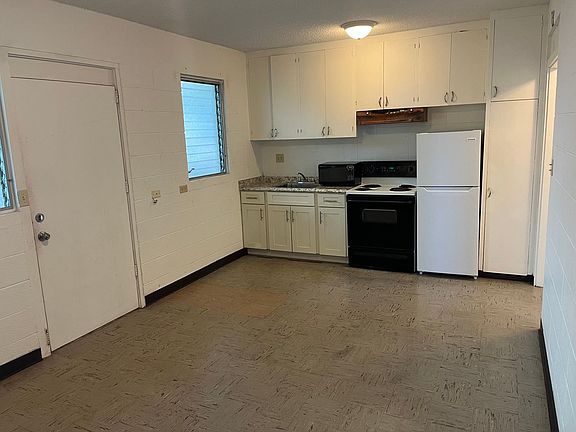 3rd image of 1475 Thurston Ave #14