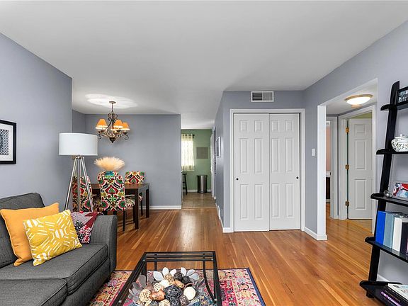 5th image of 111 E Washington Ave APT 1N